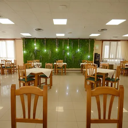 Hotel La Imperial Luceni