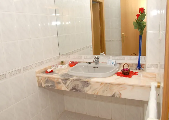 Hotel La Imperial 2*